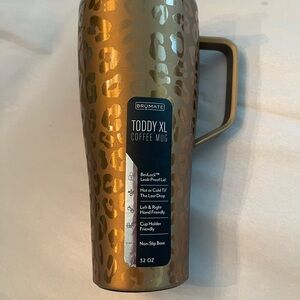 BrüMate Gold Coffee Mug